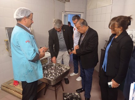 Rektör Yardımcımız Prof Dr.Emrullah EKEN hocamız Başkanlığımıza bağlı faaliyet gösteren Merkez Yemekhane ve Kutalmışoglu Süleyman Şah Tesisleri Yemekhanesinde incelemelerde bulundu.